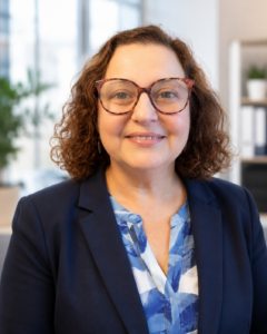 Portrait de Muhaymina SEDEKI, fondatrice de DIFÉA™